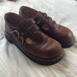 Dr. Martens brown vintage mary jane
